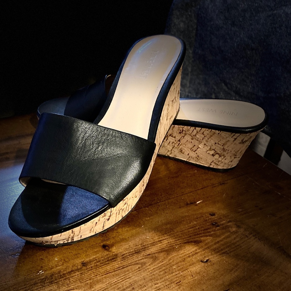 Nine West slide wedge sandal 7.5m size